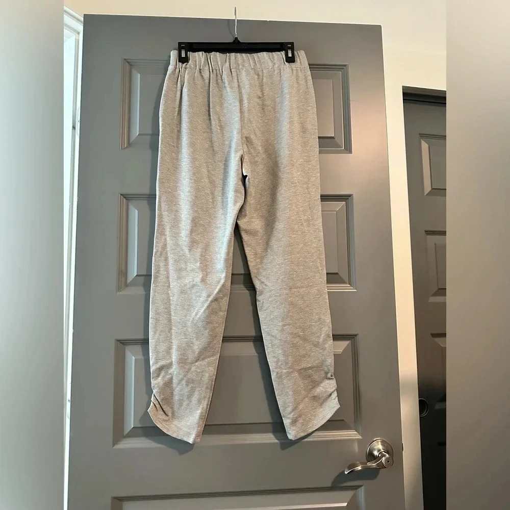 Trina Turk Aja Pant Gray NWT size XS - Picture 3 of 5